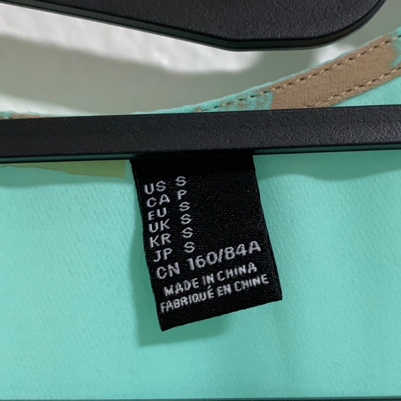 Hello Kitty Forever 21 Top in Turquoise - Picture 3 of 5